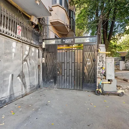 Elegant 2-bedroom In * Bucureşti