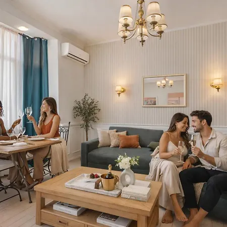 2br With 2 Bathrooms Apartment