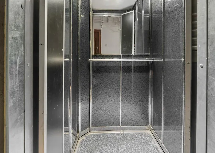 Elegant 2-bedroom In