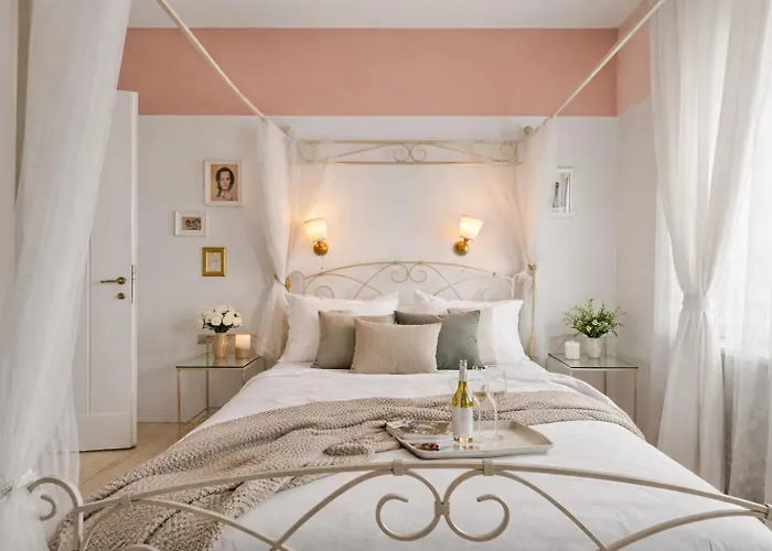 Elegant 2-bedroom In